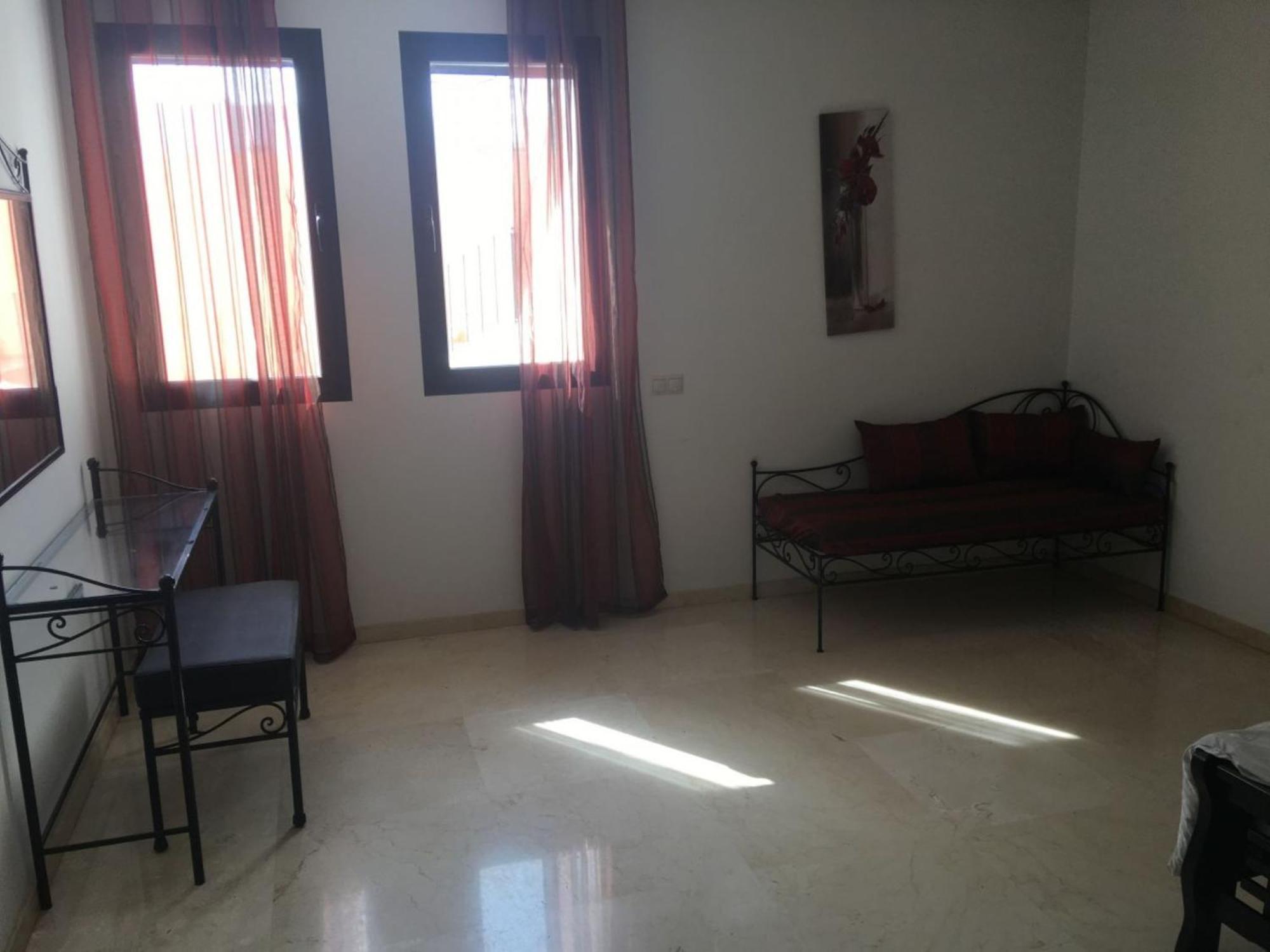 Villa Luxurious 7 Bdrms Pool T72024